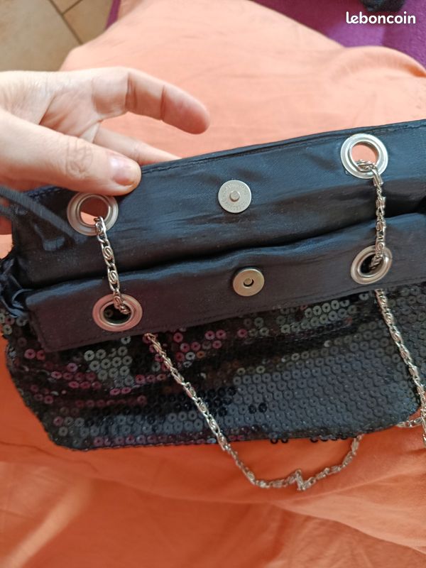 Petit sac à sequins (image 4)