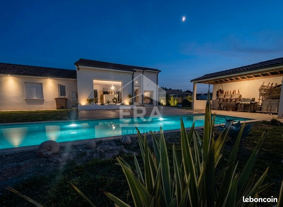 Maison 6 pièces 140 m² · à Montpon-Ménestérol · 140 m² · 408 000 €