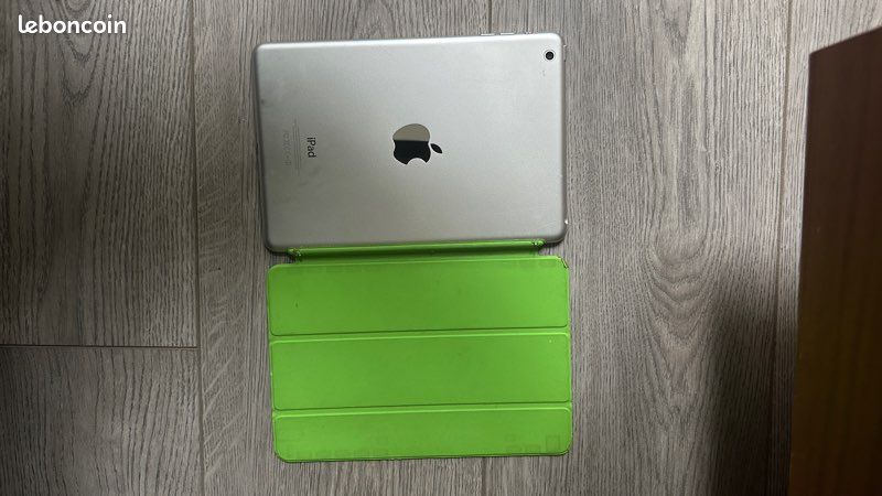 IPad mini 1 2012 (image 2)