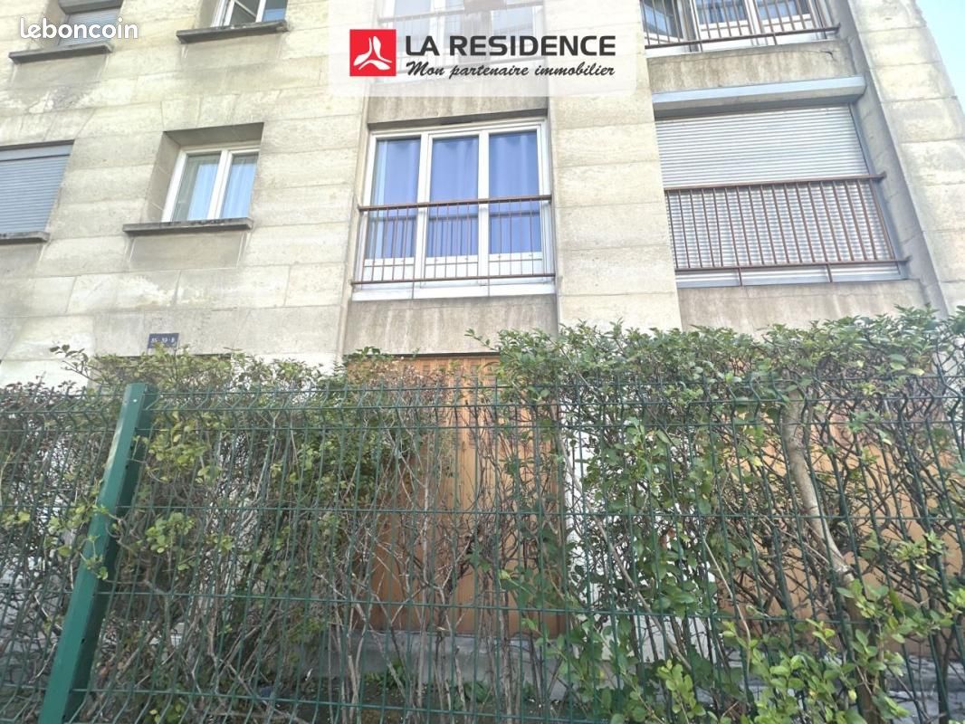 Appartement 2 pièces 33 m² · à Stains · 33 m² · 130 000 €