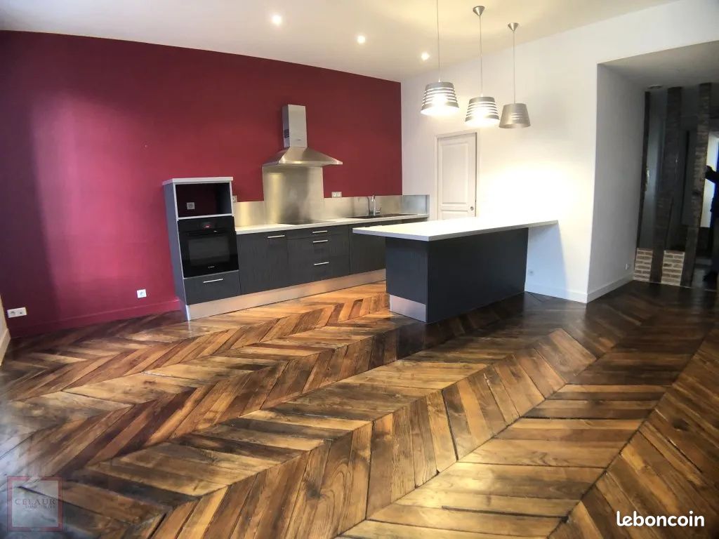 Appartement 6 pièces 137 m² · à Tulle · 137 m² · 900 €/mois