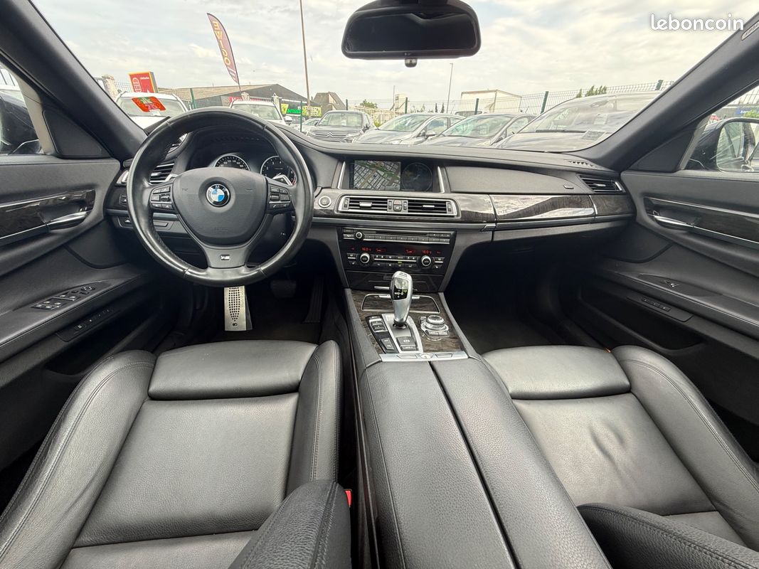 BMW SERIE 7 ACTIVEHYBRID 7 354H 320 FULL-HYBRID EXCLUSIVE - SOFT CLOSE - SIÈGES CHAUFFANTS AV/A -CAMÉRA DE RECUl (image 16)
