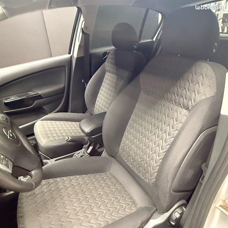 Opel corsa active - Clim - CarPlay - régulateur (image 10)