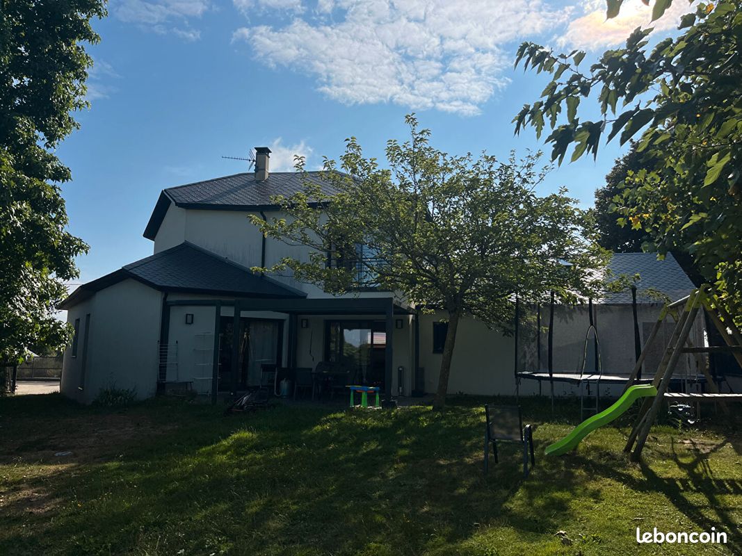 Maison 6 pièces 167 m² · à Calmont · 167 m² · 370 000 €