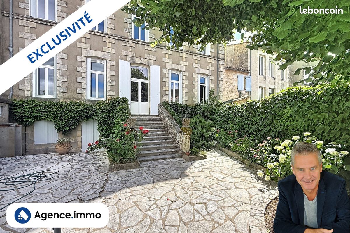 Maison 10 pièces 261 m² · à Saint-Ciers-sur-Gironde · 261 m² · 549 900 €