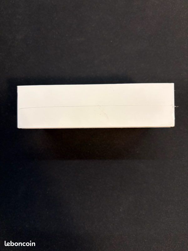 Apple Magic Mouse (MK2E3Z/A) – Neuve sous blister – Jamais ouverte (image 5)