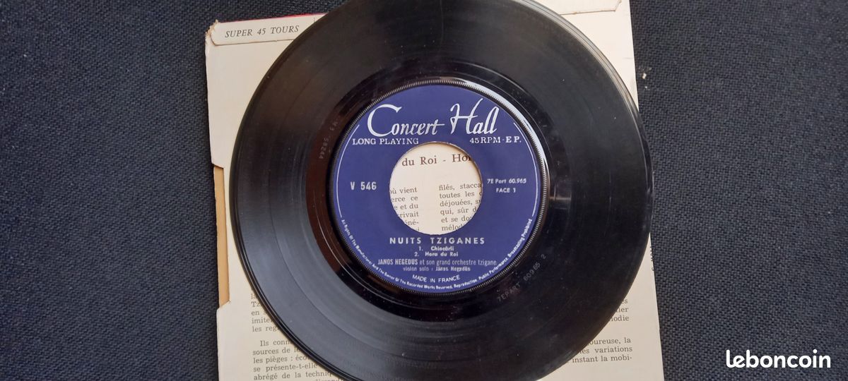 Nuits Tziganes. Disque Vinyle 45 Tours (image 3)