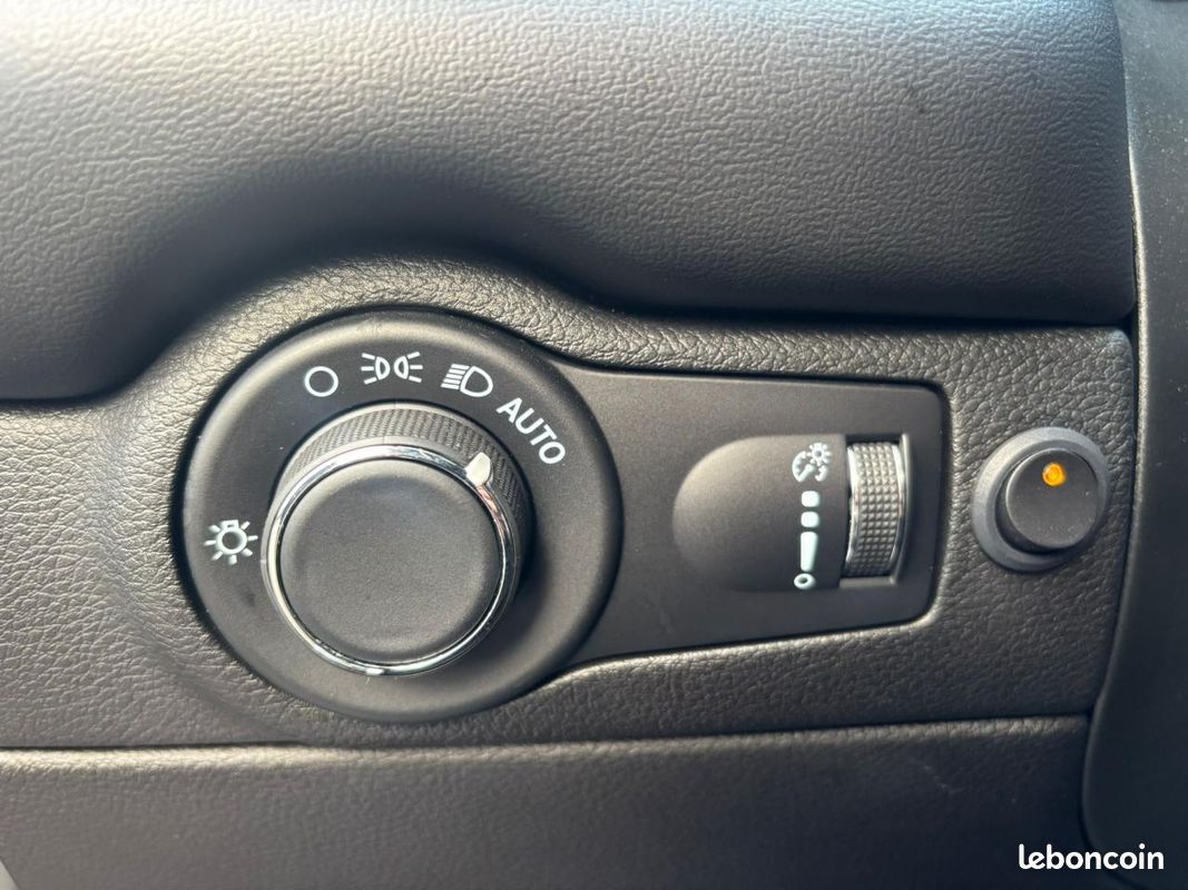 DODGE DURANGO V8 6.2L SRT HELLCAT - 6 places - Pas de malus (image 30)