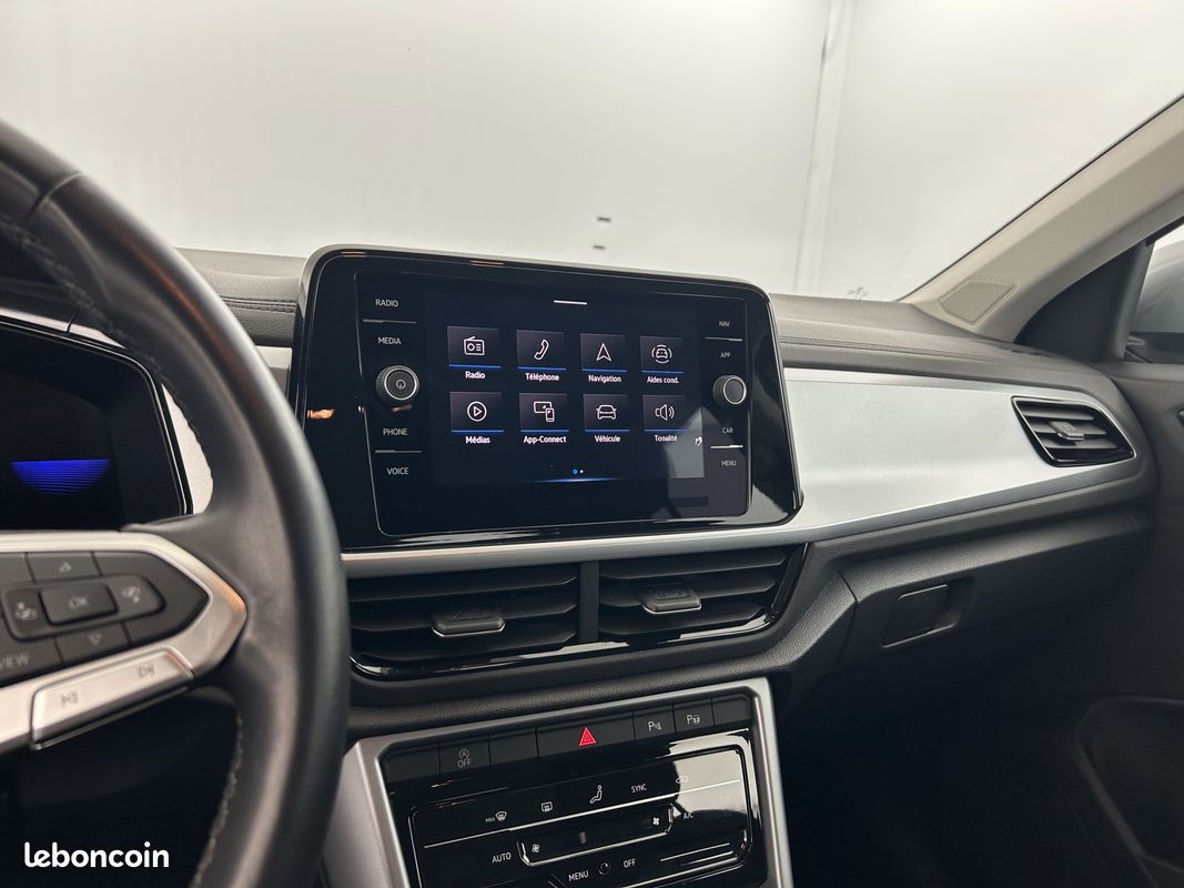 VOLKSWAGEN T-Roc 1.0 TSI 110 Start/Stop BVM6 Life (image 15)