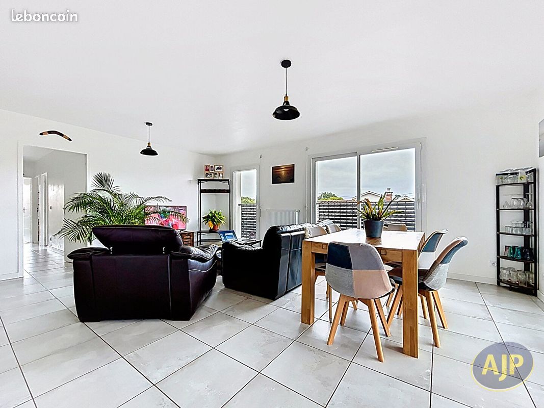 Appartement 4 pièces 94 m² · à Audenge · 94 m² · 1 081 €/mois