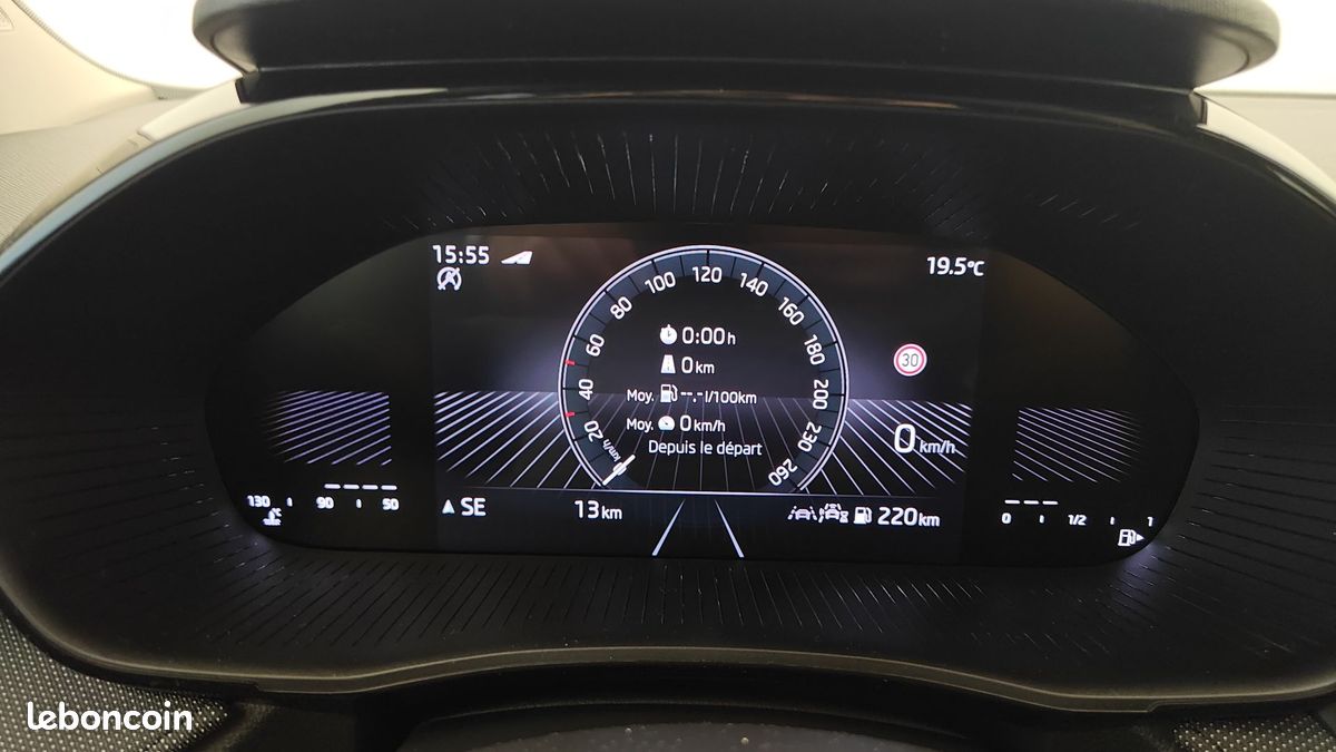 SKODA Fabia 1.0 TSI 95 ch EVO 2 BVM5 Selection (image 17)