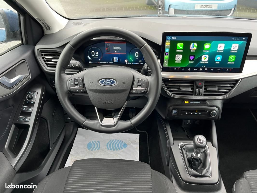 Ford Focus 1.0 EcoBoost 125 S&S mHEV Titanium X Business (image 12)