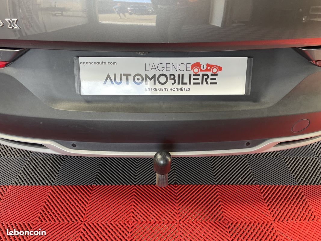 OPEL Grandland X 1.6 HYBRID 225 BVA8 ELITE (image 22)