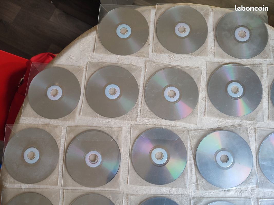 Un lot de de dvd pour enfants (image 7)