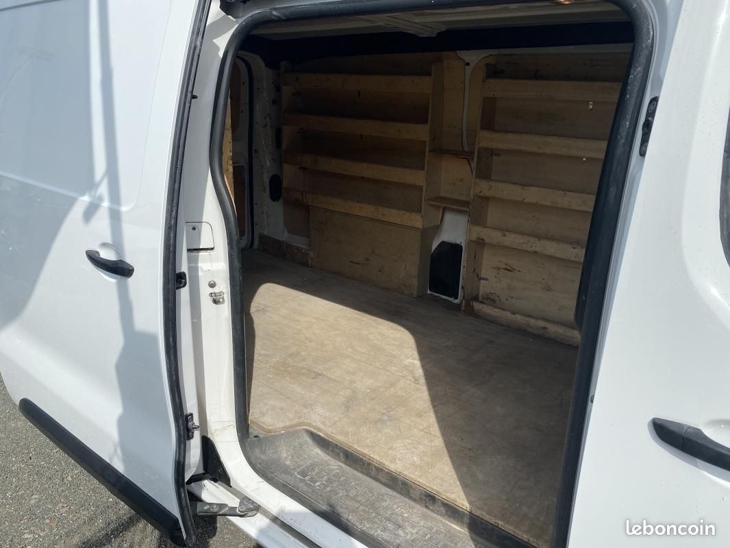 Citroën Jumpy 2.0 BLUE HDI 120 XL CLUB (image 15)