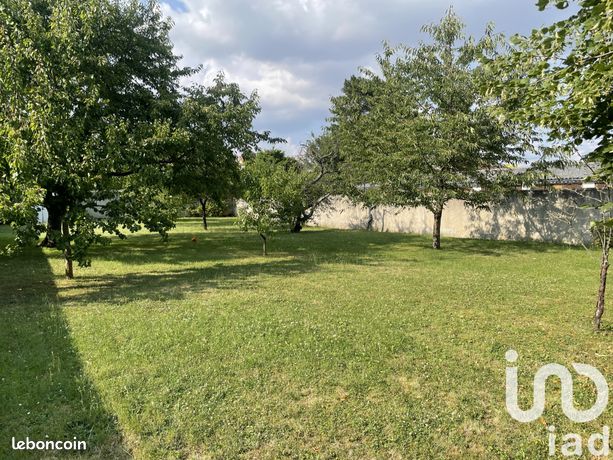 Terrain 1072 m² Beaumont-sur-Oise