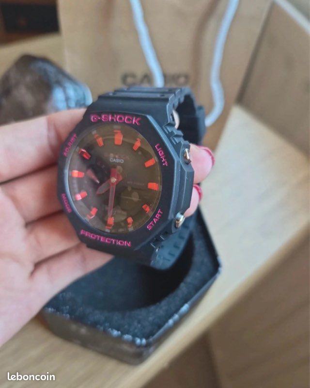 Montre Casio G-Shock pour homme, rouge et noire (image 7)