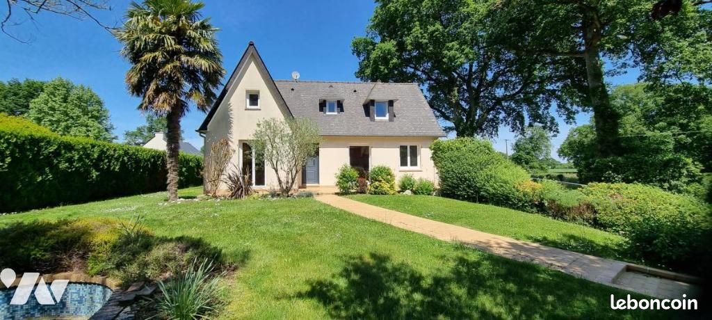 Maison 8 pièces 150 m² · à La Guerche-de-Bretagne · 150 m² · 217 560 €