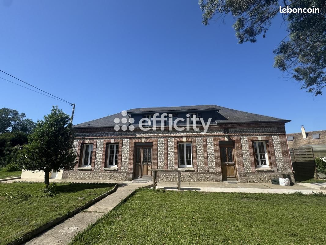 Maison 8 pièces 200 m² · à Fécamp · 200 m² · 284 000 €