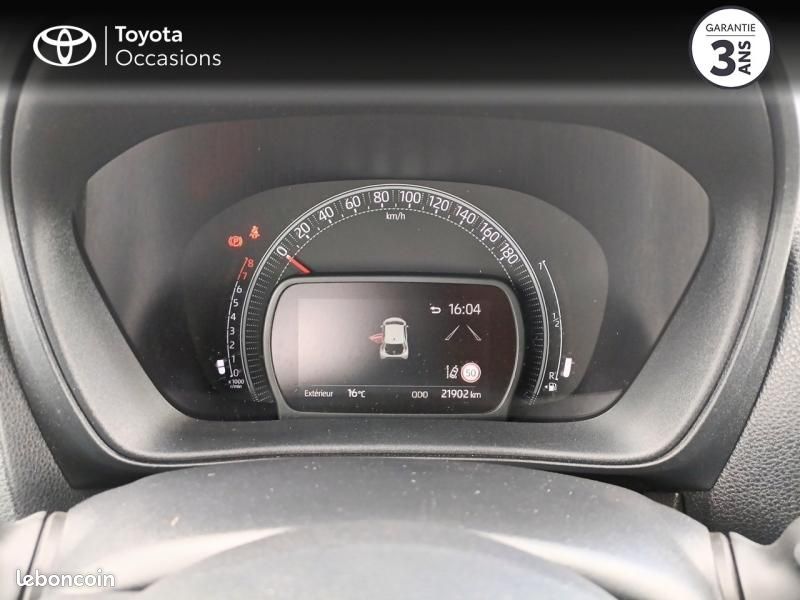 Toyota Aygo X 1.0 VVT-i 72ch Dynamic MY23 (image 14)