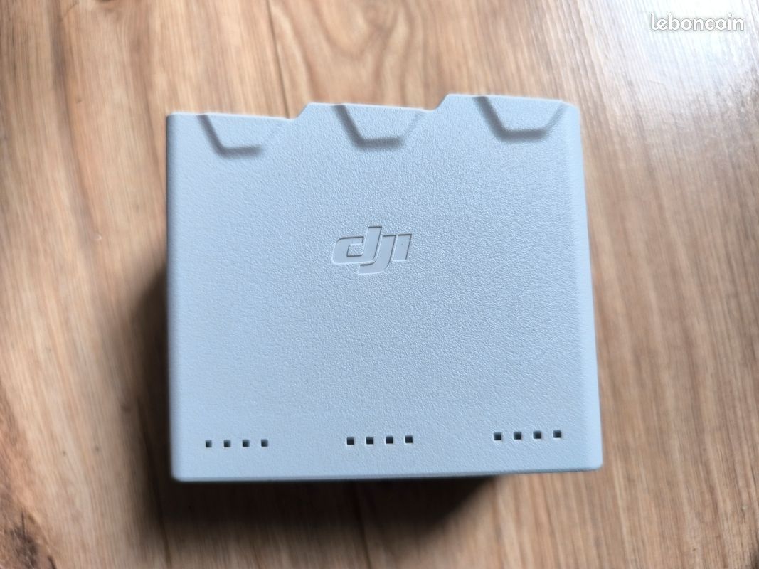 Station De Recharge DJI Mini 3 Pro - Charge 3 Batteries En 60min, Bidirectionnelle