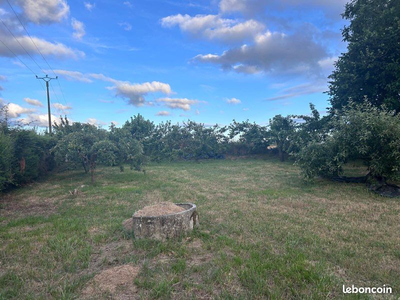 Je vends un terrain de loisirs · à Lavardin · 25 000 €