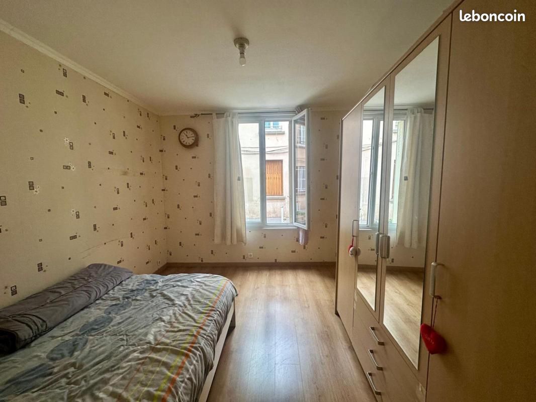 Appartement 2 pièces 30 m² · à Paris · 30 m² · 220 000 €