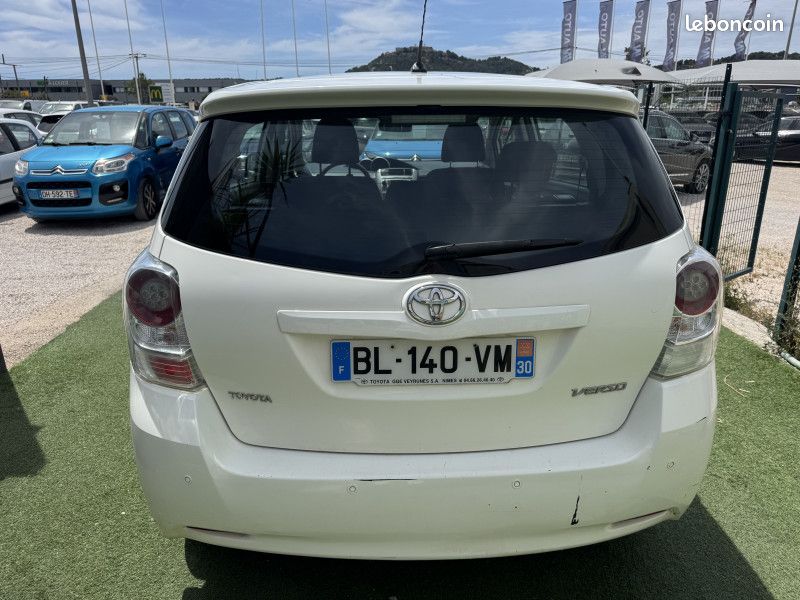 Toyota VERSO 126 D-4D FAP SKYVIEW CONNECT 5 PLACES (image 6)