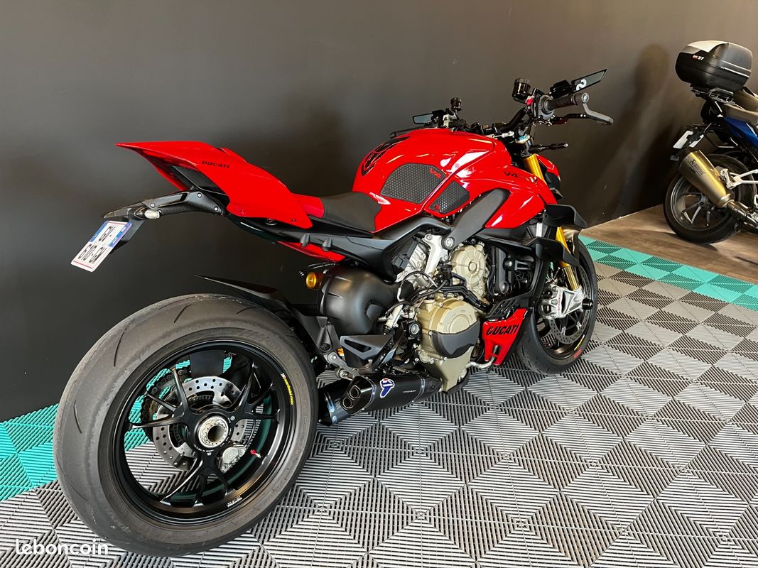 Ducati streetfighter v4 s / ligne thermignoni / parfait etat rien a prevoir (image 6)