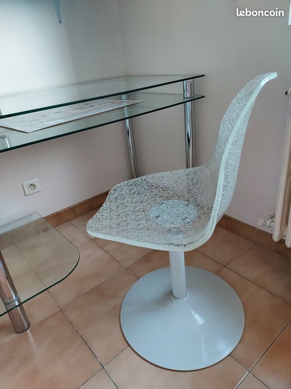 Chaise (image 1)