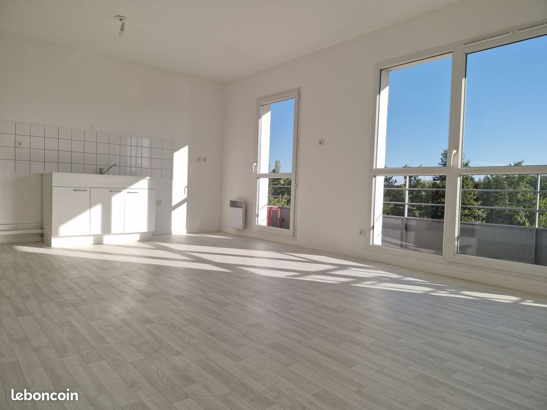 Appartement 1 pièce 32 m² · à Ifs · 32 m² · 650 €/mois