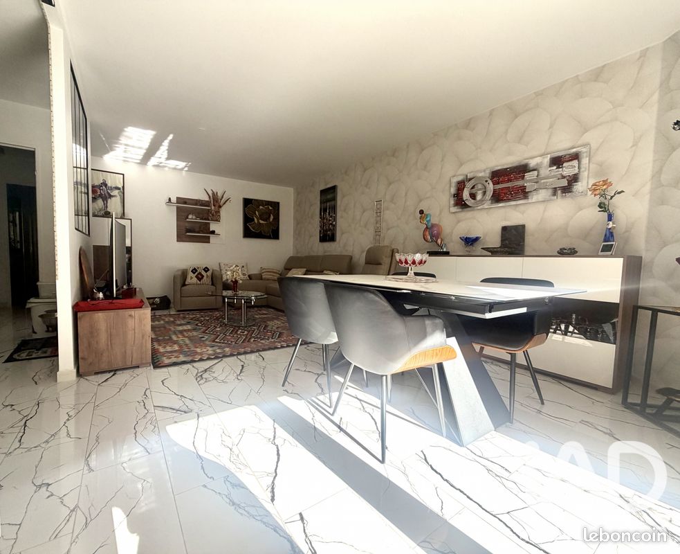 Appartement 3 pièces 73 m² · à La Celle-Saint-Cloud · 73 m² · 393 300 €
