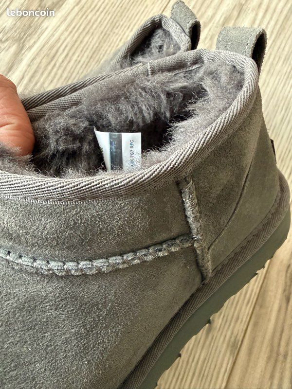 UGG Ultra Mini grises – Taille 39 – Excellent état (image 15)