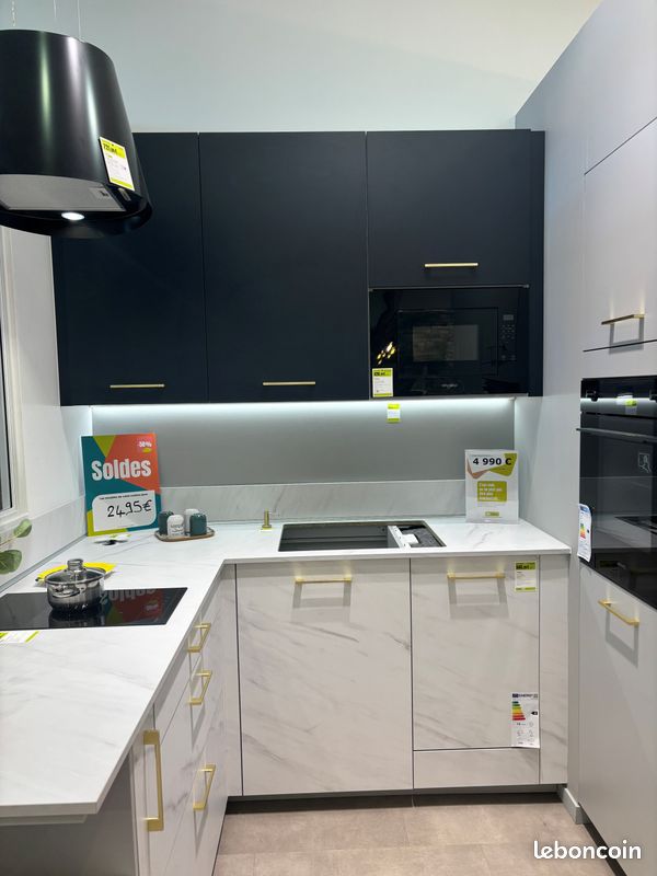 Cuisine équipée (image 3)