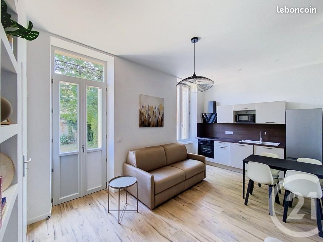 Appartement 3 pièces 48 m² · à Clermont-Ferrand · 48 m² · 895 €
