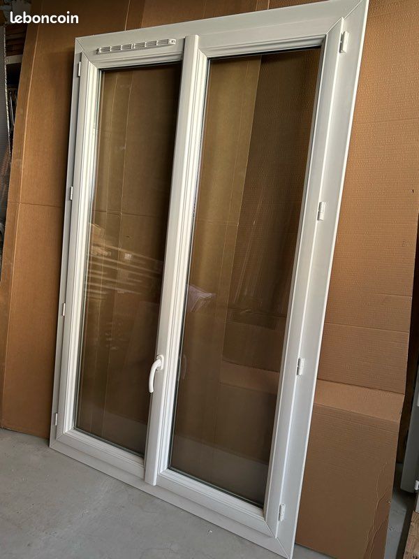 1 fenêtres PVC double vitrage (image 1)