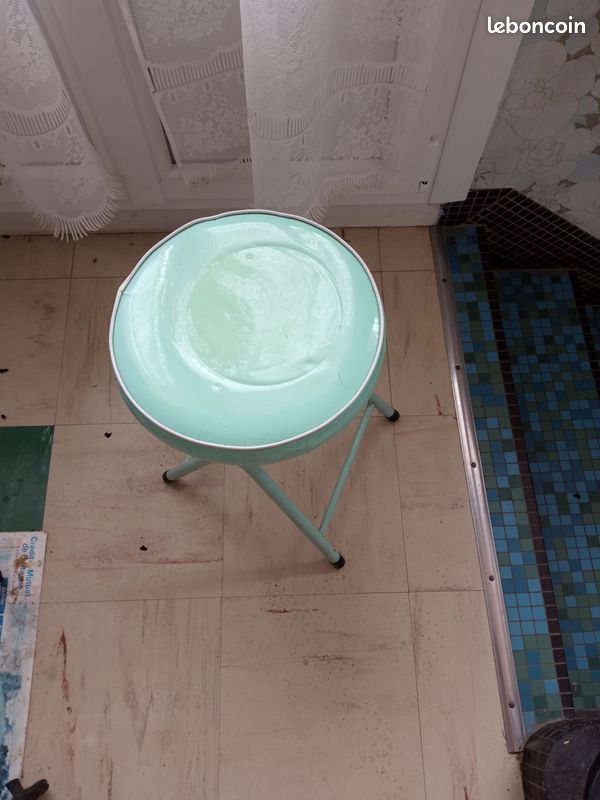 Tabouret (image 1)