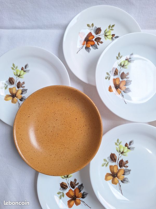 6 assiettes Arcopal vintage des années 70 - Arts de la table 6 assiettes Arcopal vintage des années 70 - Arts de la table