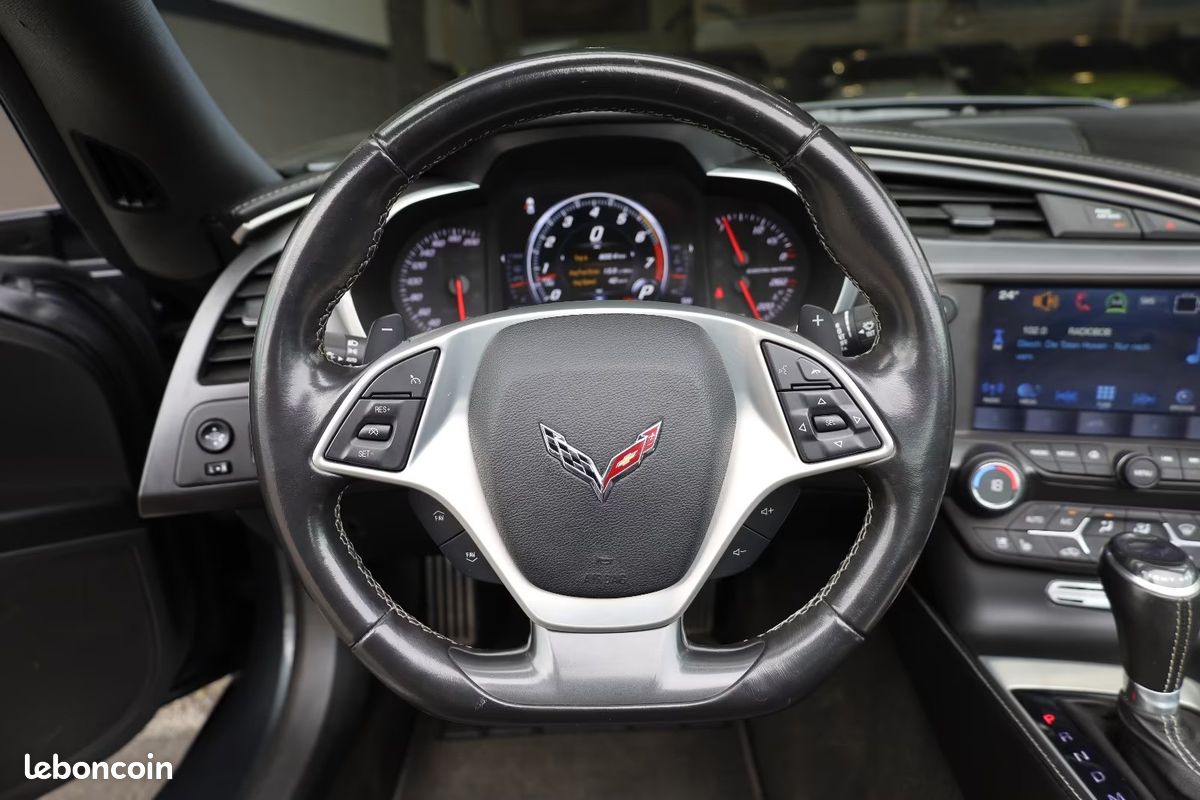 CHEVROLET CORVETTE C7 Grand Sport 2LT 6.2 V8 466 ch BVA8 – HUD – Bose – Toit carbone (image 11)