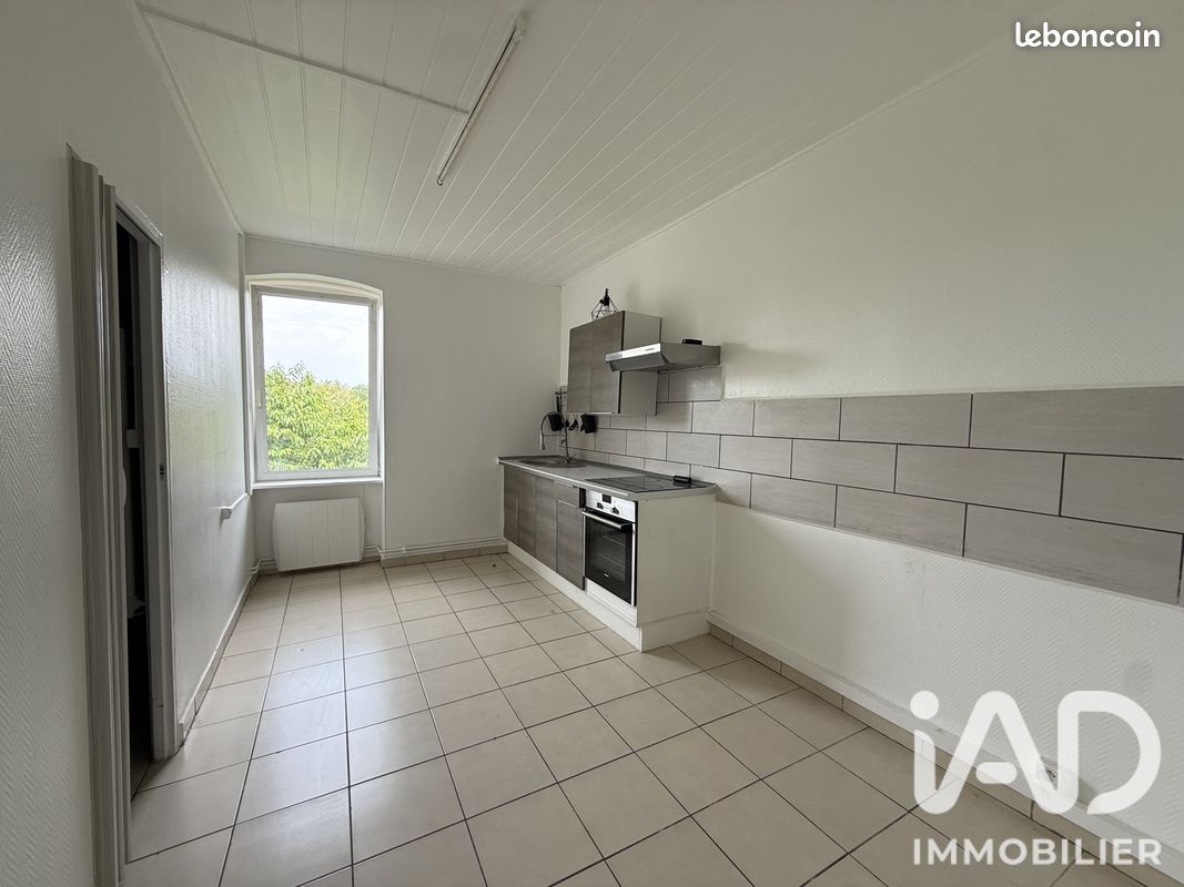 Maison 3 pièces 80 m² · à Petite-Rosselle · 80 m² · 85 000 €