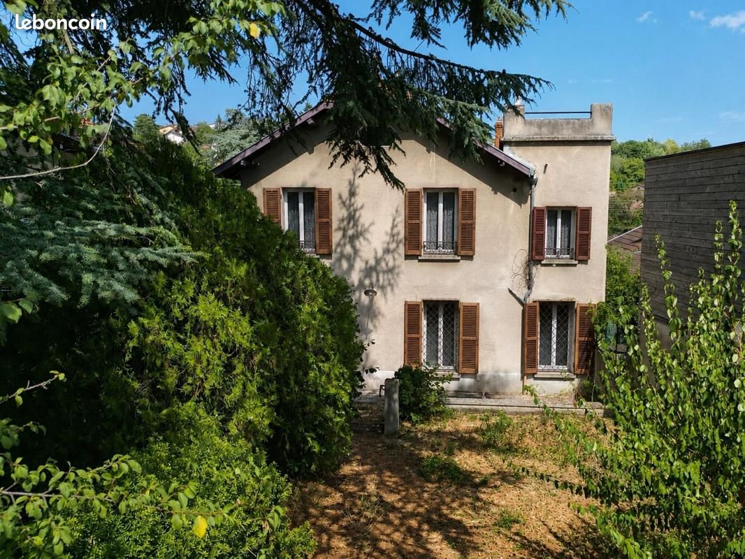 Maison 5 pièces 112 m² · à Rillieux-la-Pape · 112 m² · 343 200 €
