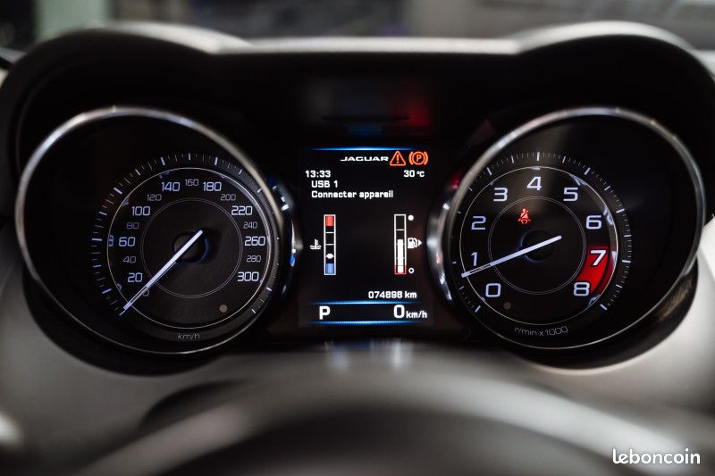 Jaguar F-TYPE CABRIOLET 3.0 V6 380CH S BVA8 (image 9)