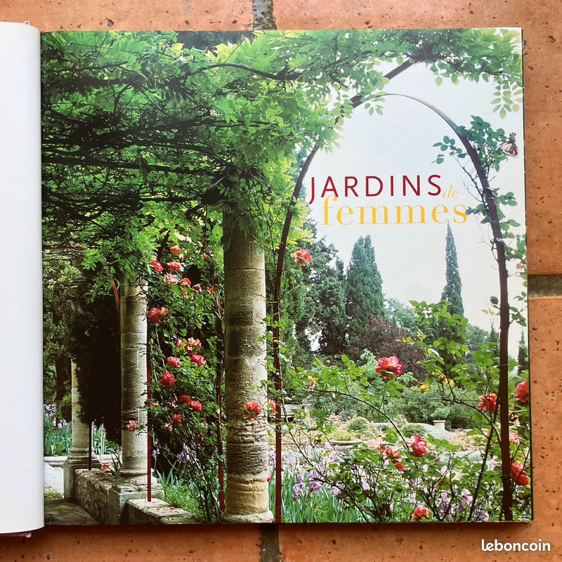 Jardins de femmes – Jérôme Goutier – Beau livre relié avec jaquette – Comme neuf (image 2)