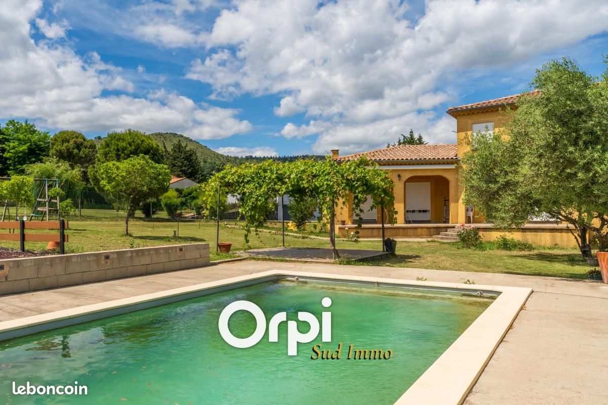 Maison 5 pièces 159 m² · à Alba-la-Romaine · 159 m² · 530 000 €