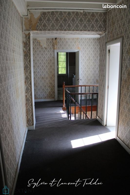 Maison 17 pièces 330 m² - Barbezieux-Saint-Hilaire 16300 (image principale 4)