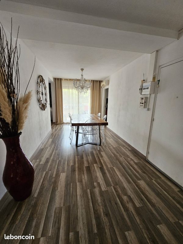 Appartement 4 pièces 79 m² · à Martigues · 79 m² · 160 000 €