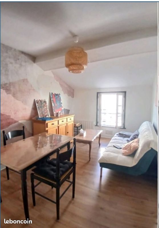 Appartement 2 pièces 32 m² · à Fontenay-le-Comte · 32 m² · 485 €/mois