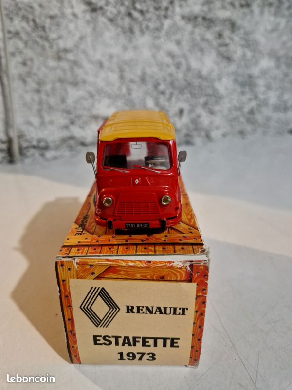 RENAULT Estafette NICOLAS NOREV 1/43 en boite