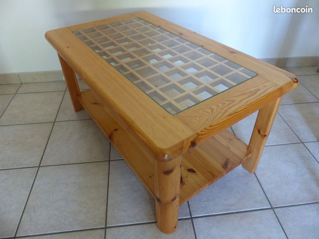 Table basse en pin (image 1)