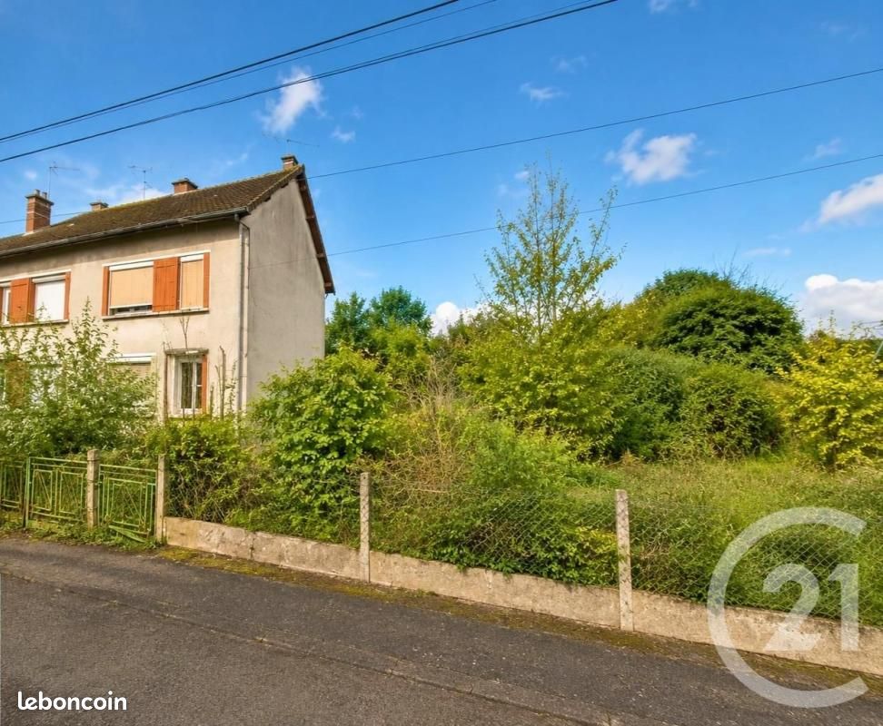 Maison 3 pièces 117 m² · à Eppeville · 117 m² · 45 000 €